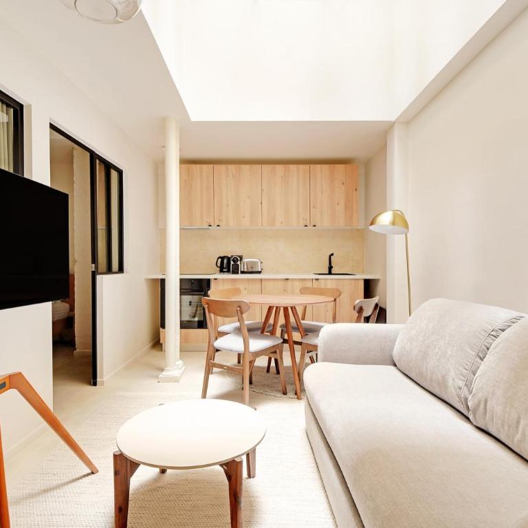 Pick A Flat's Apartments in Montparnasse - Rue La Falguière - Appartement 2 Chambres - 17