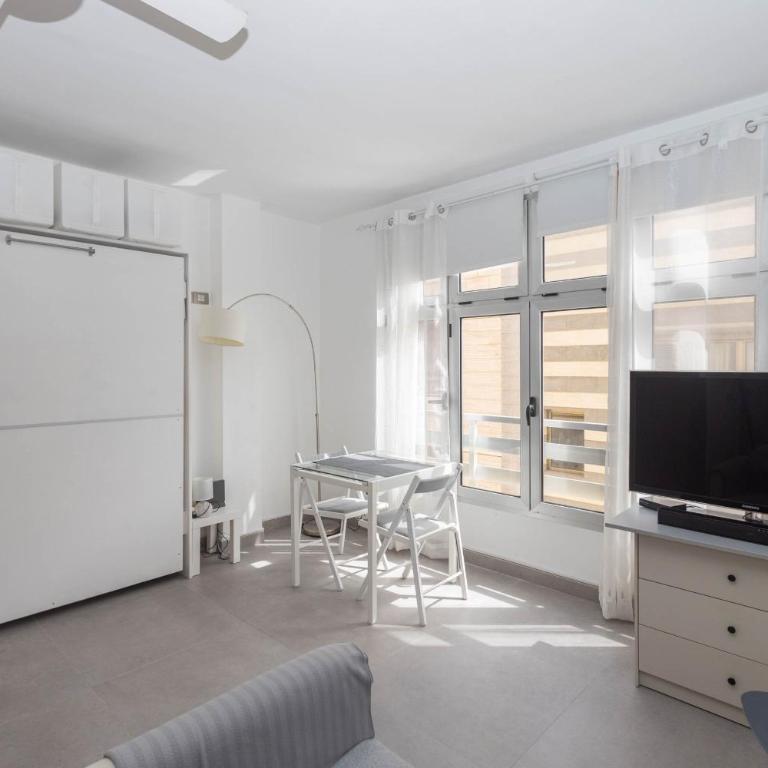 Cozy Loft & Seaside Views- 1 min Las Canteras - Estudio con vista al océano - 9