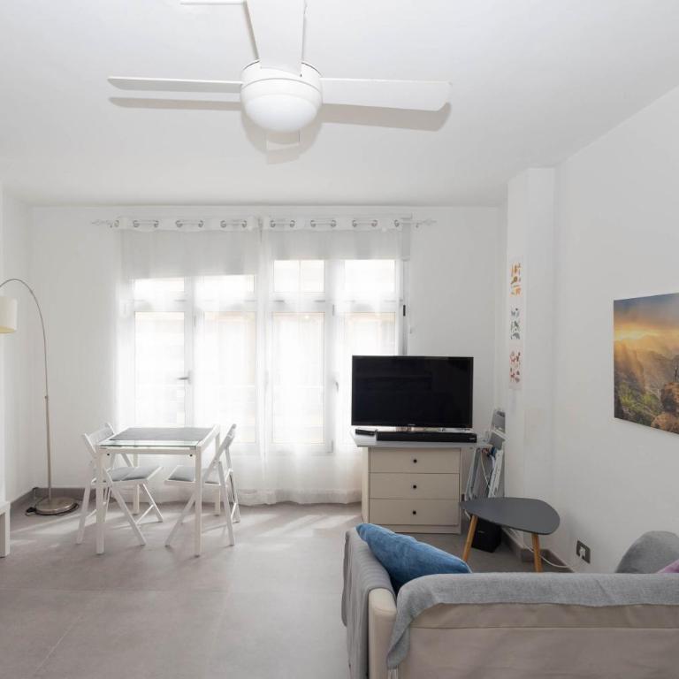 Cozy Loft & Seaside Views- 1 min Las Canteras - Estudio con vista al océano - 12