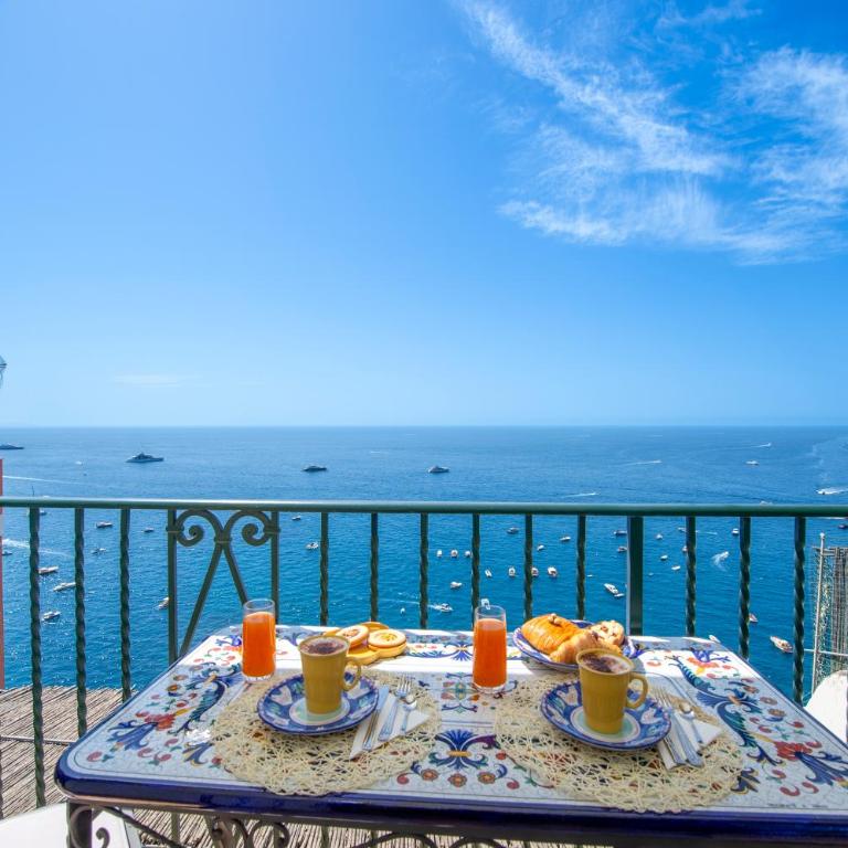 Romantic Casa Corallo - in the center of Positano - One-Bedroom Apartment - 1