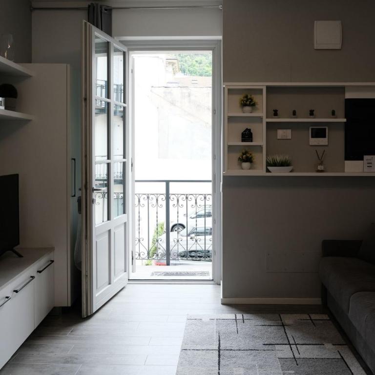 Lakeside bliss with free parking - Appartamento con 1 Camera da Letto e Vista Città - 19