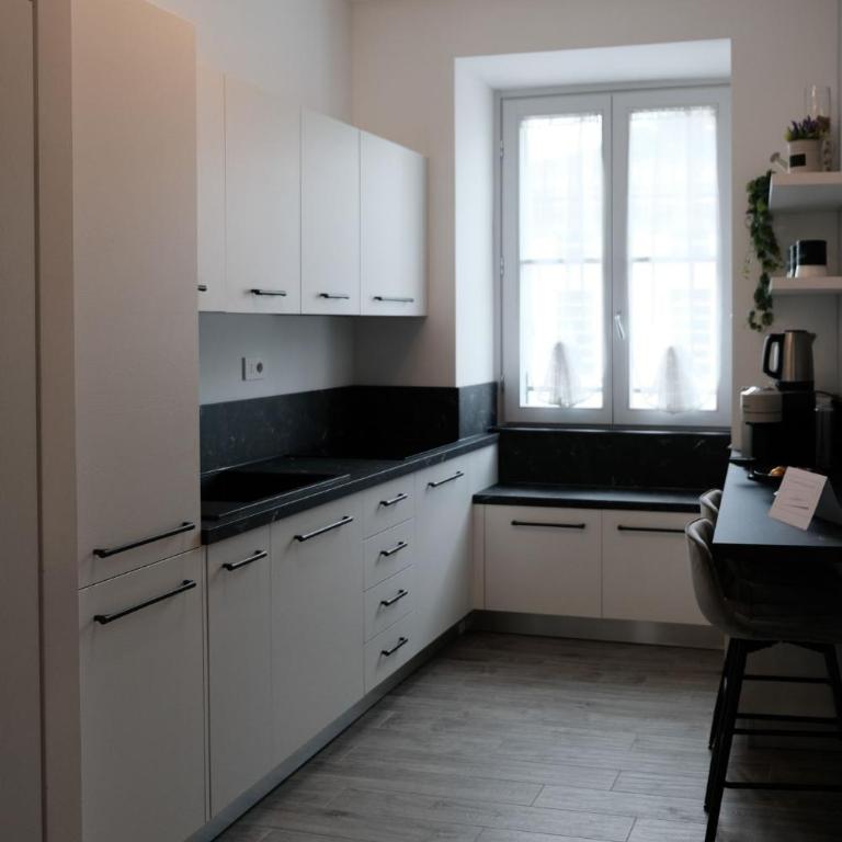 Lakeside bliss with free parking - Appartamento con 1 Camera da Letto e Vista Città - 36