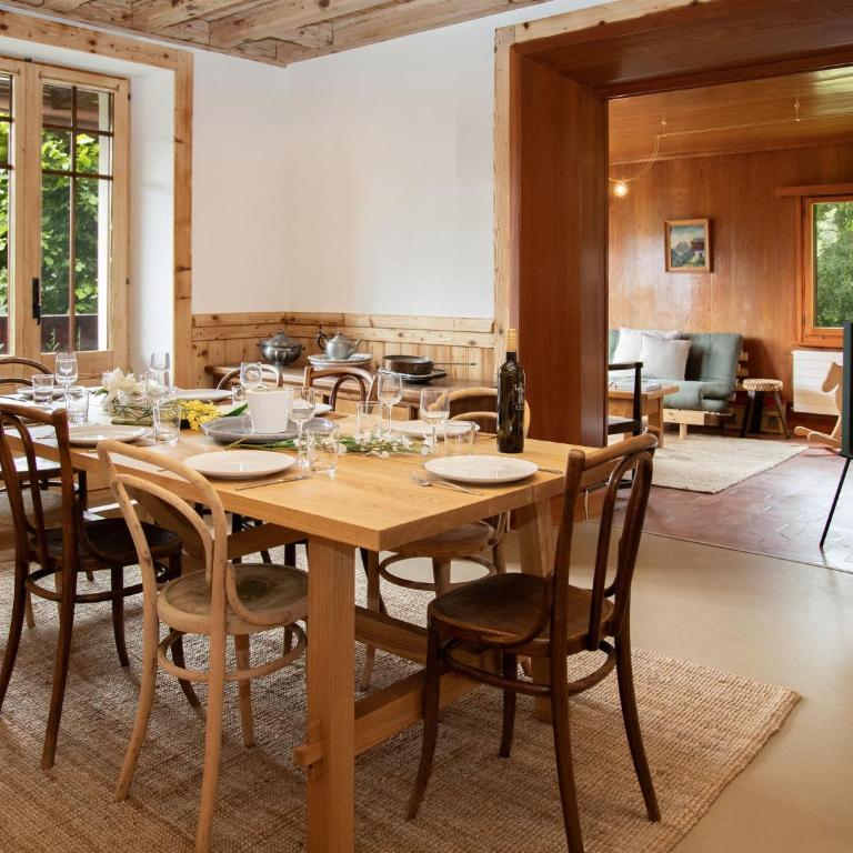 Chalet Quinette by Interhome - Chalet - 2