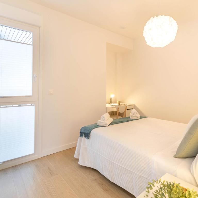 Gran apartamento tipo loft a 15 minutos del centro - Two-Bedroom Apartment - 17