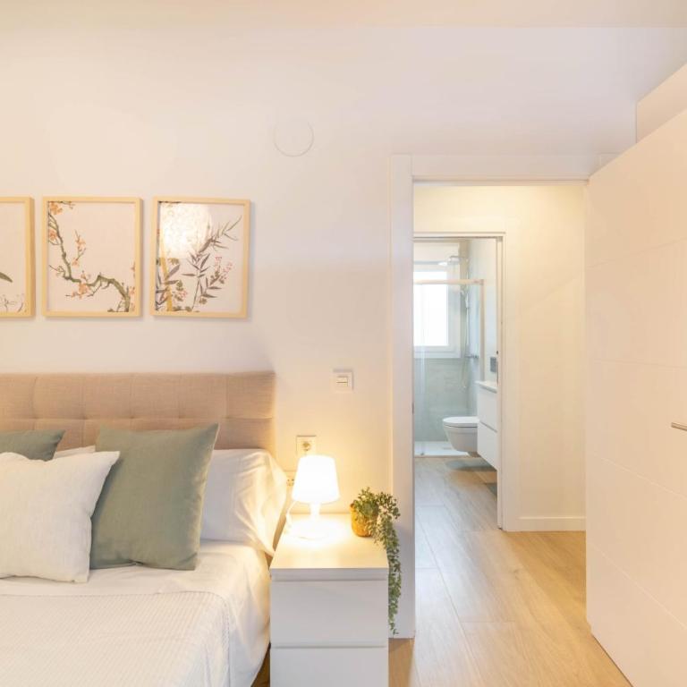 Gran apartamento tipo loft a 15 minutos del centro - Two-Bedroom Apartment - 20
