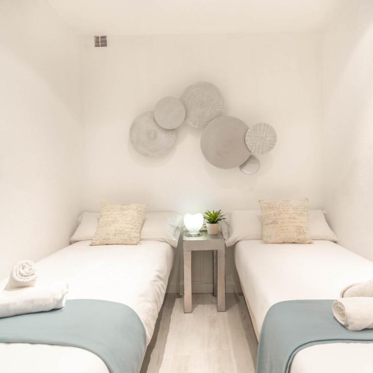 Acogedor apartamento en el corazón de Pamplona - Estudio con balcón - 14