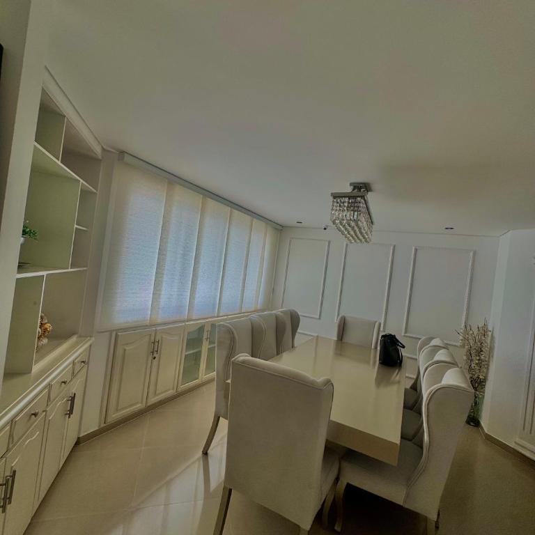 Manga edificio balcones de Segovia - Apartamento de 3 dormitorios - 5