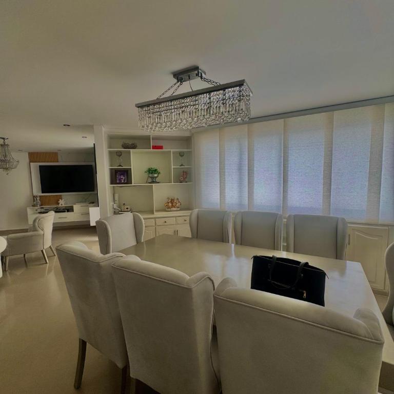 Manga edificio balcones de Segovia - Apartamento de 3 dormitorios - 7