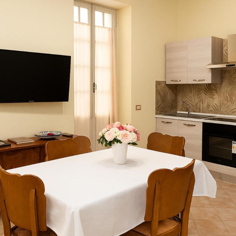 Colosseo Rooms Apartments - Appartamento con 2 Camere da Letto - 4