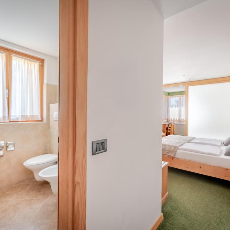 Hotel Alpine Mugon - Vierbettzimmer mit Zugang zum Spa - 7
