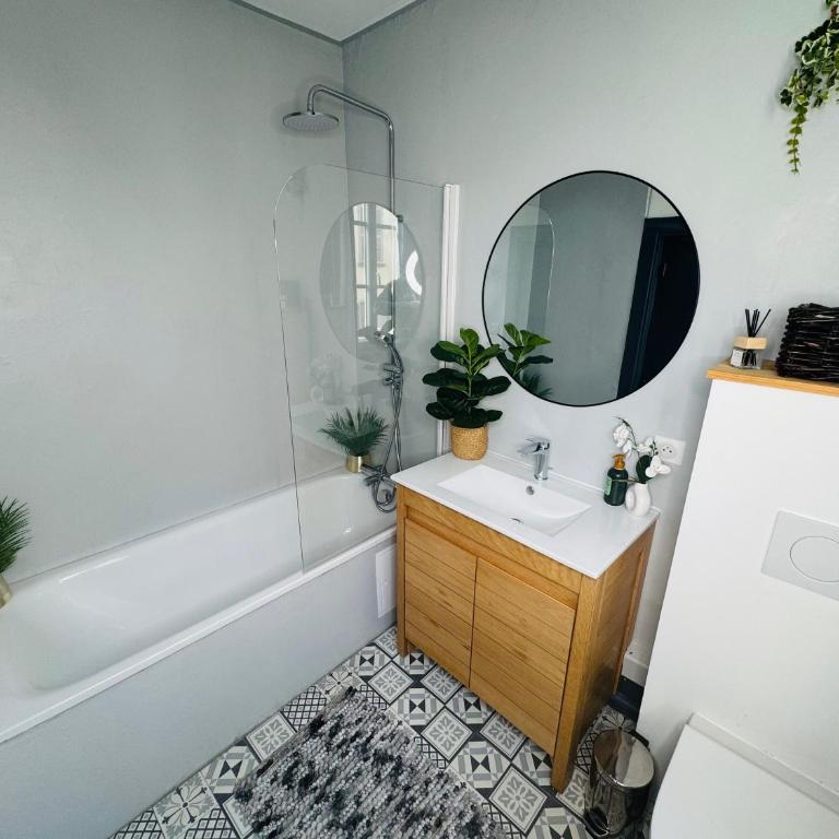 Le Signature - One-Bedroom Apartment - 3