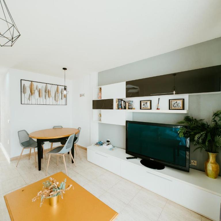 Spacious 2 BR Golden Apartment by Aqua Vista Tenerife - Apartamento de 2 dormitorios con vistas al océano - 24