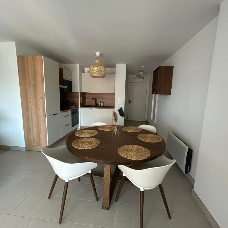 Les Voiles Blanches 126 By Avecoeur - Appartement 2 Chambres - 5
