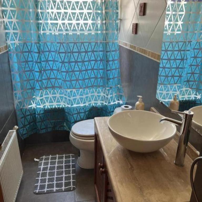 HOSTAL QUINTAMAR 6 Norte - Habitación Doble con baño privado externo - 5