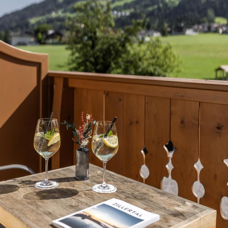 Almhof Lackner - Superior Doppelzimmer mit Balkon - 7