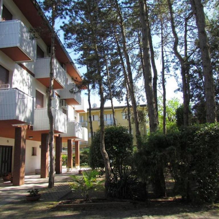 Relaxing apartment in a green area - Appartamento - 14