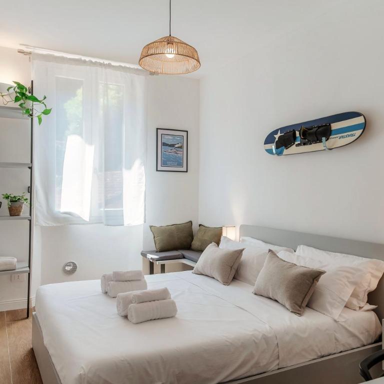 Casa Batèl Suites & Apartments - Ferry, Free Parking, Market & Lake Side - Double Room - 6