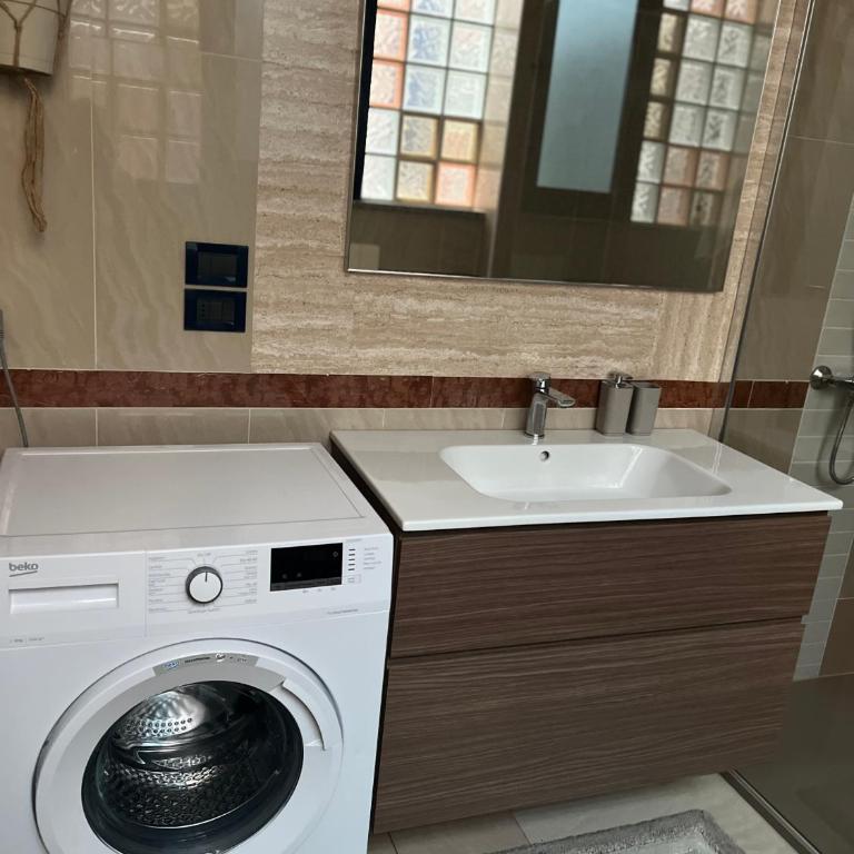 Tomati's House - Appartamento con 1 Camera da Letto - 12