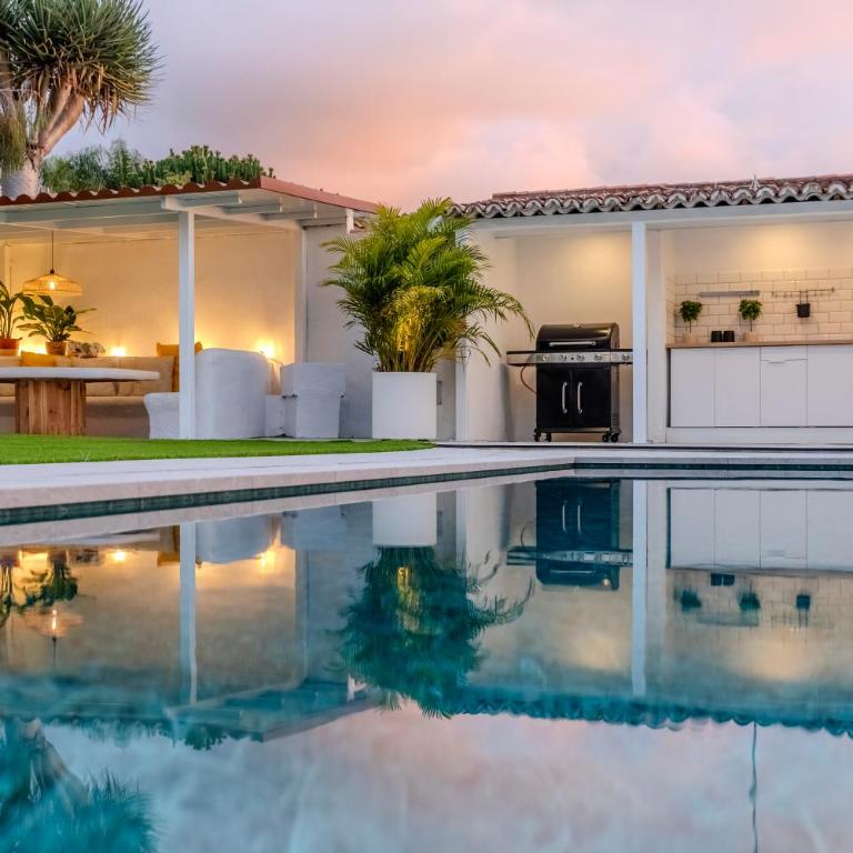 Luxury villa Teide View, Pool, Sauna & Golf by Pámpano Experiences - Chalet Superior - 10