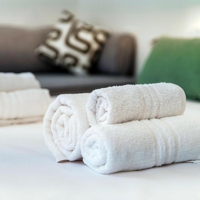 Casa Batèl Suites & Apartments - Ferry, Free Parking, Market & Lake Side - Studio - 23