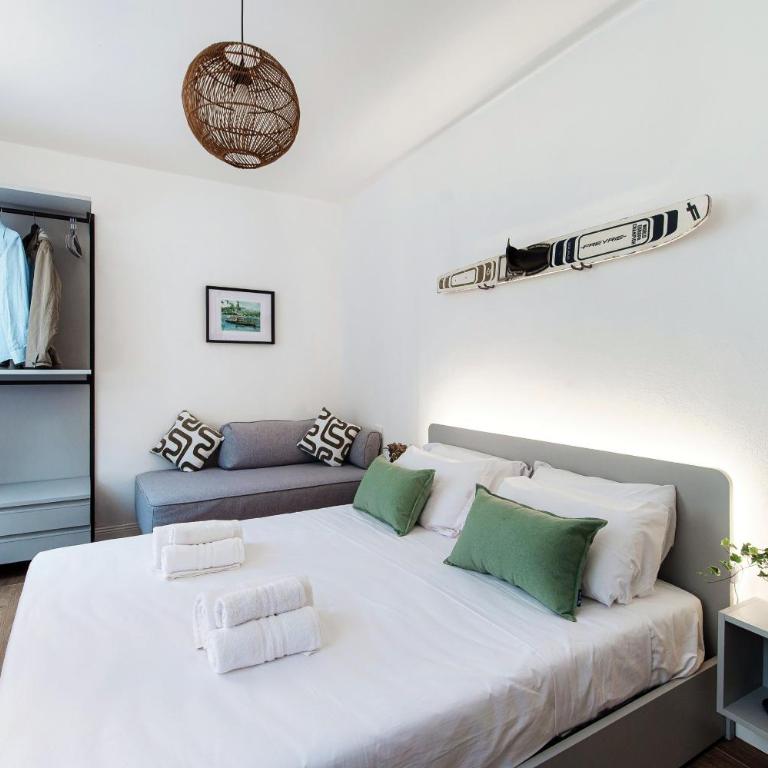 Casa Batèl Suites & Apartments - Ferry, Free Parking, Market & Lake Side - Studio - 10