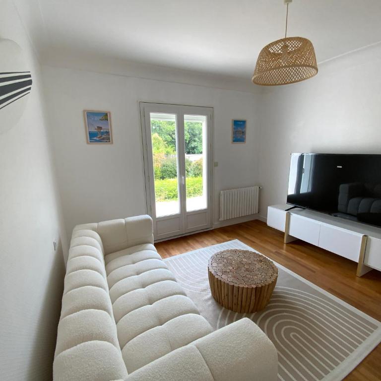 Maison Saint Marc sur Mer - Maison 3 Chambres - 2