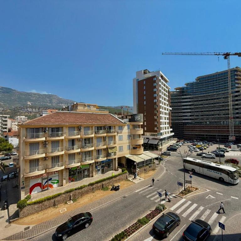 Condo Studio Plaza - Deluks Dvokrevetni Studio sa Bračnim Krevetom - 26