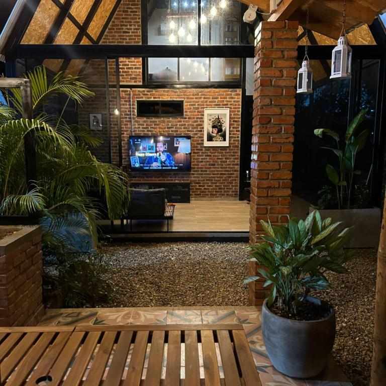 Chalet casa colibrí - Four-Bedroom House - 28