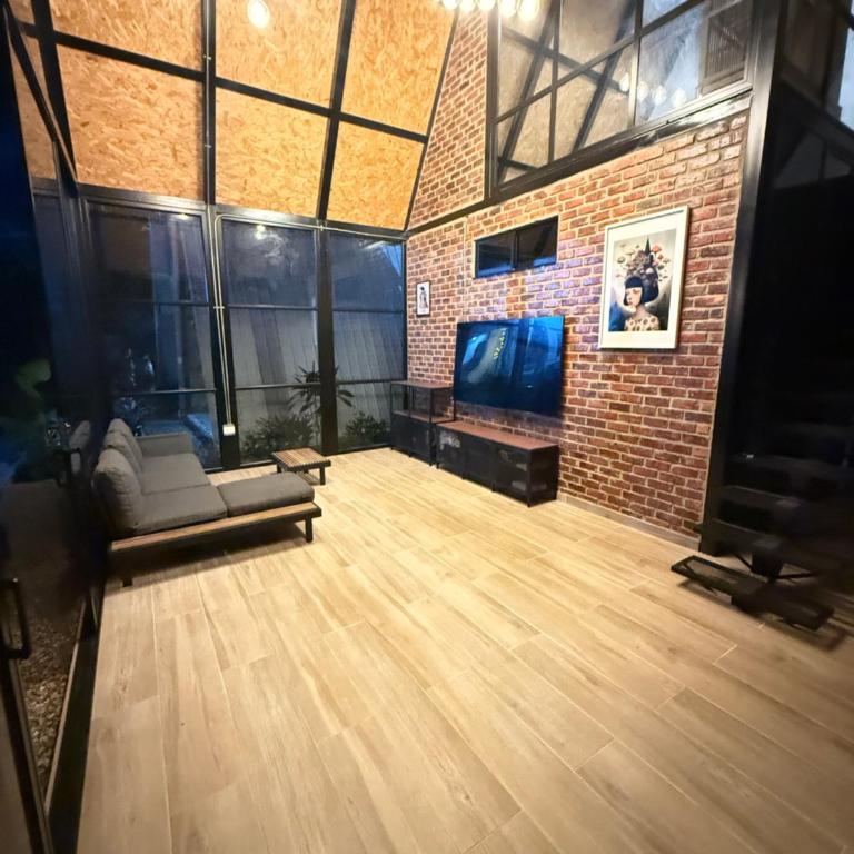 Chalet casa colibrí - Four-Bedroom House - 31