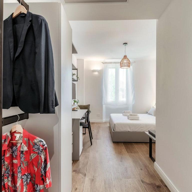 Casa Batèl Suites & Apartments - Ferry, Free Parking, Market & Lake Side - Deluxe Double Room - 26
