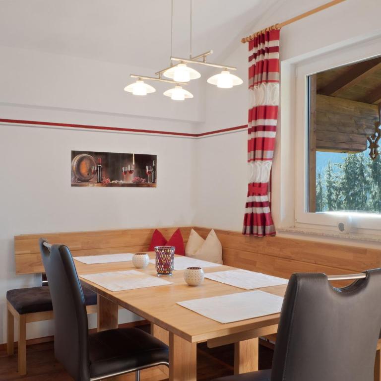 Apartment in Zillertal near Ski Slopes - Apartment mit 3 Schlafzimmern - 5