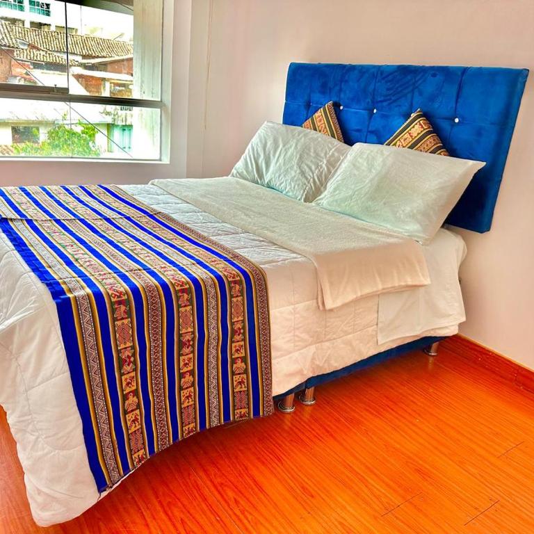 Golden Andean Retreat - Three-Bedroom Apartment - 4