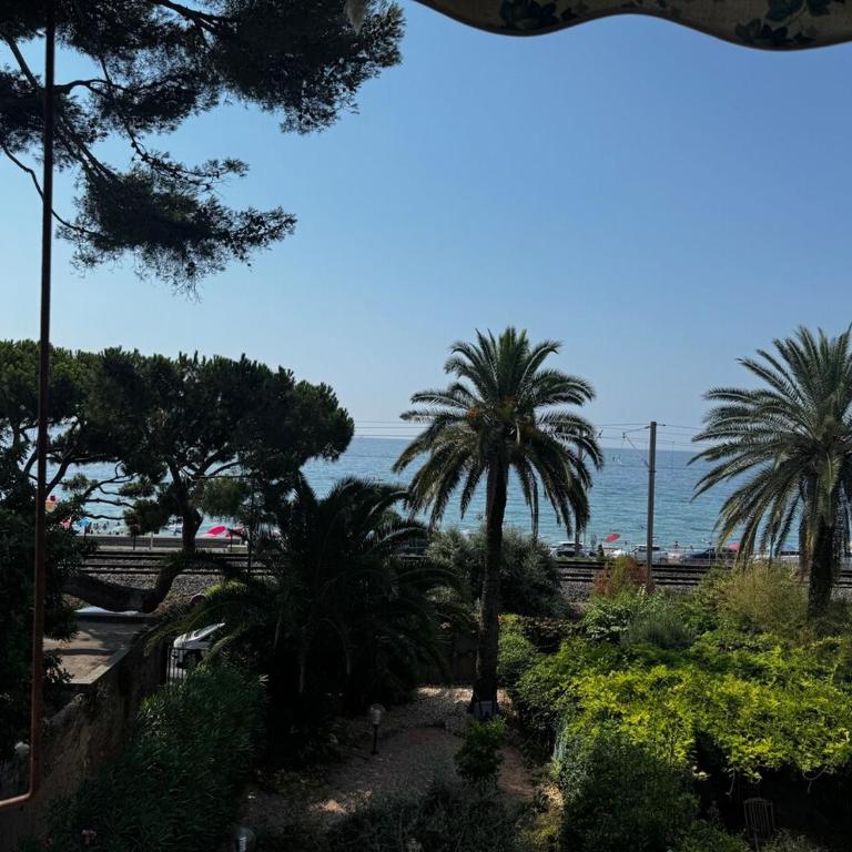 3-room apartment with sea view in Cannes - Appartement 2 Chambres - 1