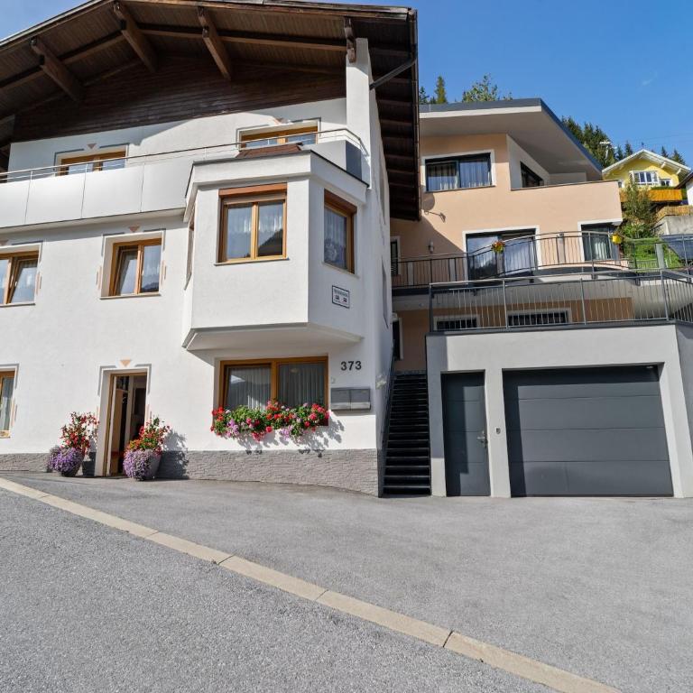 Apartment in Kappl near Ski Lift - Apartment mit 2 Schlafzimmern - 3