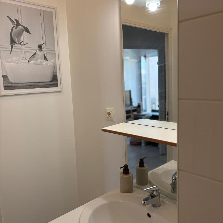 Petit chez moi avec parking - Apartamento de 1 dormitorio - 18