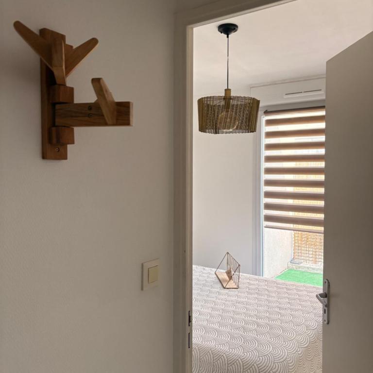 Petit chez moi avec parking - Apartamento de 1 dormitorio - 2
