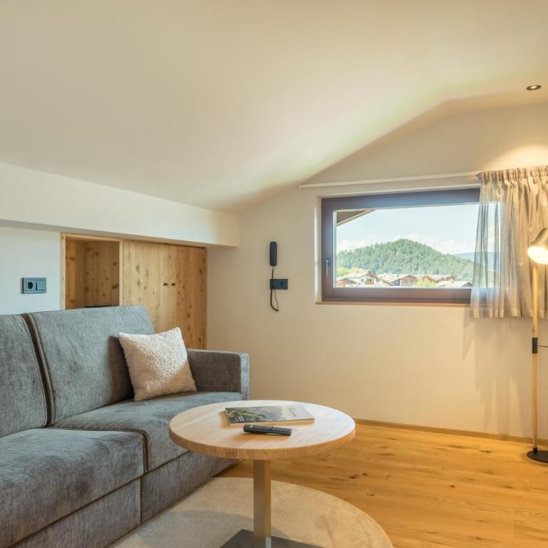 Parc Hotel Tyrol - Suite con Vista Montagna - 2