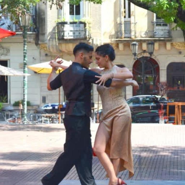 Departamento familiar en Obelisco Buenos Aires II - Apartamento - 9