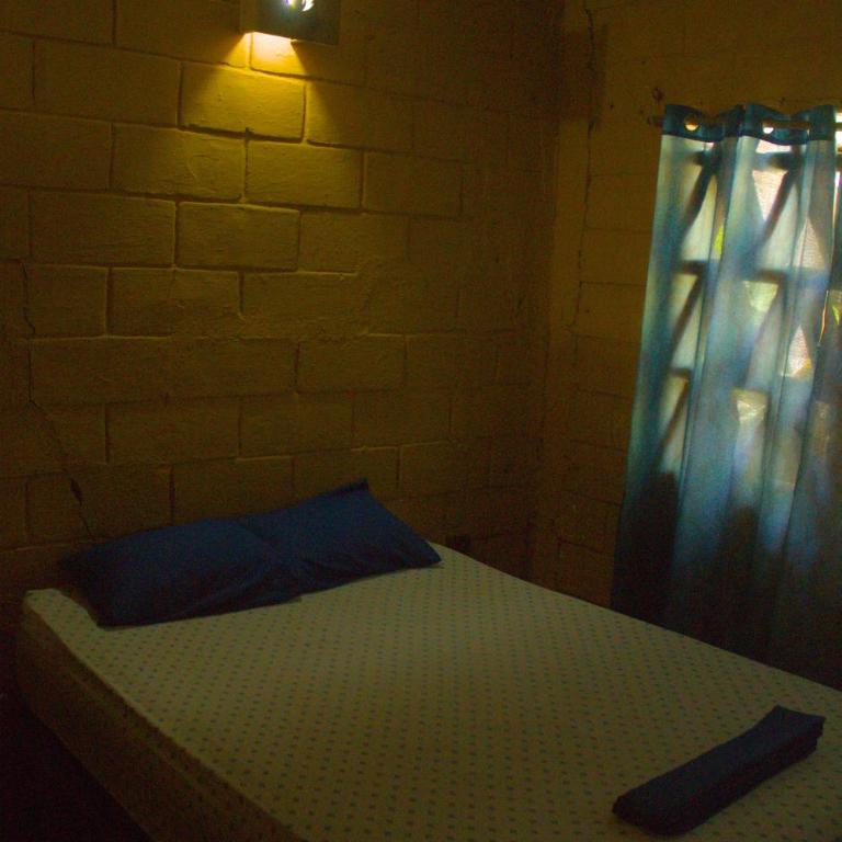 Shalom Backpacker Hostel - Habitación Familiar - 11