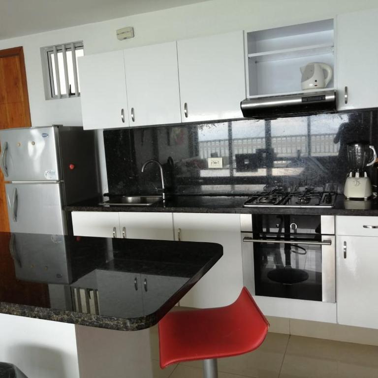 Lodging Apto 3302 Bocagrande - Two-Bedroom Apartment - 12