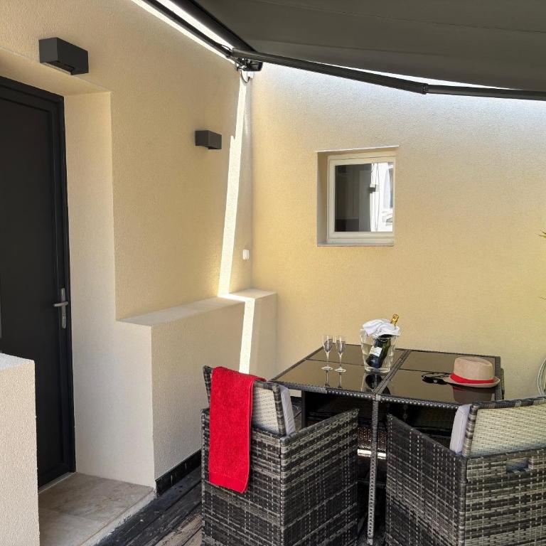 Aux portes de St Tropez magnifique appartement - Appartamento con 1 Camera da Letto - 2