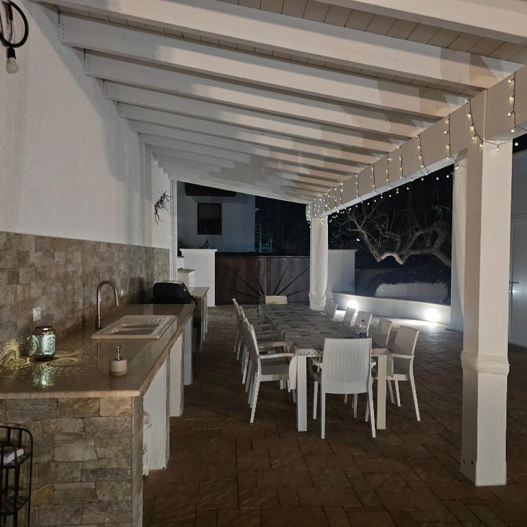 Villa Roberto - Villa - 33