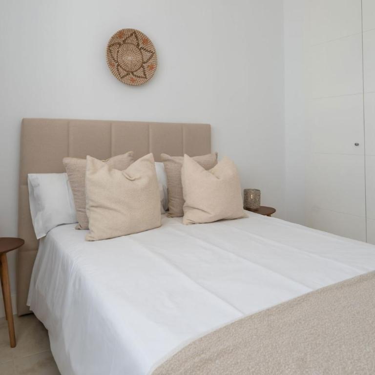 Experience Elevated Living at this Pure South Penthouse - Apartamento - 22