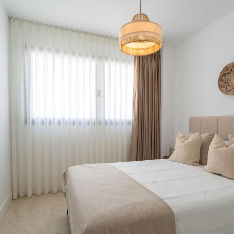 Experience Elevated Living at this Pure South Penthouse - Apartamento - 24
