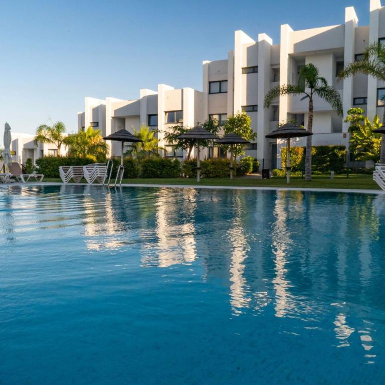Experience Elevated Living at this Pure South Penthouse - Apartamento - 37