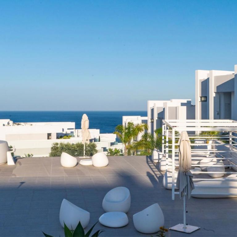 Experience Elevated Living at this Pure South Penthouse - Apartamento - 39