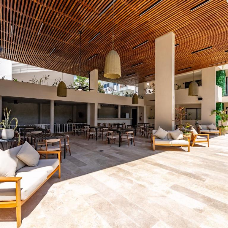 Bakal Studios - Studio with Balcony - 1