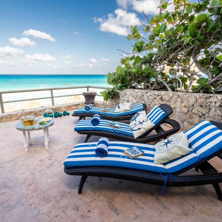 Acceso Directo Playa, Zona Hotelera, Piscina, AC - Two-Bedroom Apartment - 11