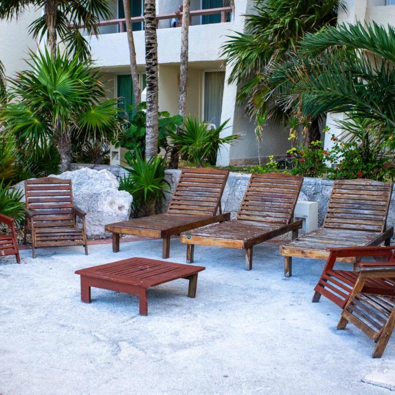 Acceso Directo Playa, Zona Hotelera, Piscina, AC - Two-Bedroom Apartment - 37