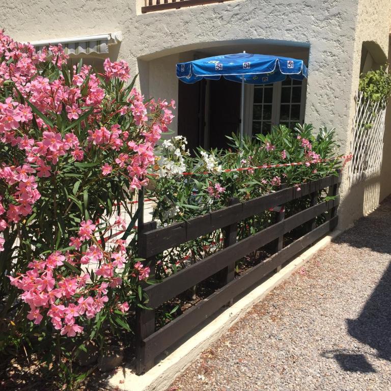 Boulouris RDJ 300m merSTUDIOBASTIDONS - One-Bedroom Apartment - 1